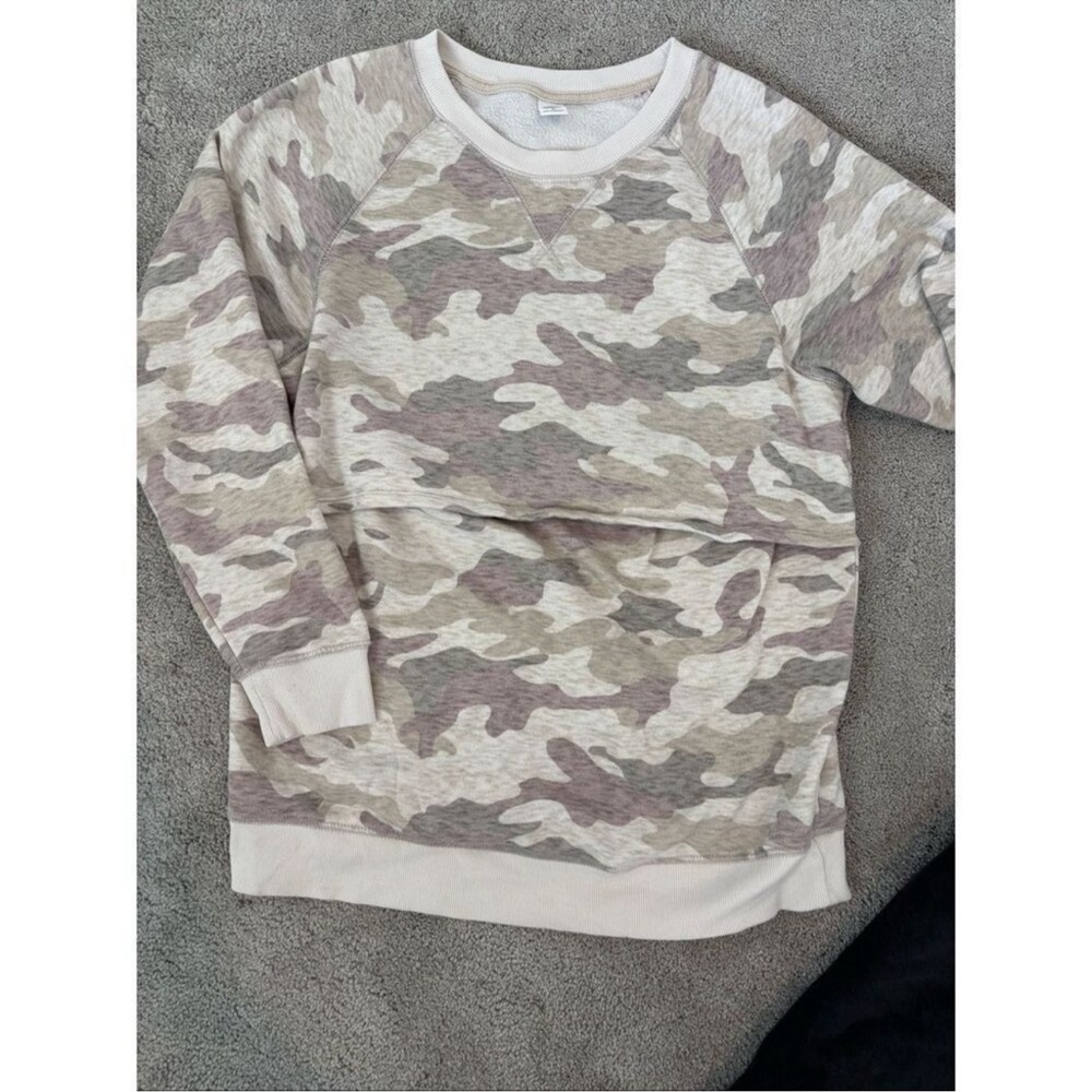 Maternity Nursing Camo Crewneck Sweatshirt